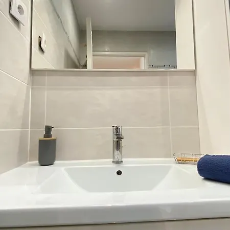 דירה Rabiac - Charming 1 Bedroom With Private Garden