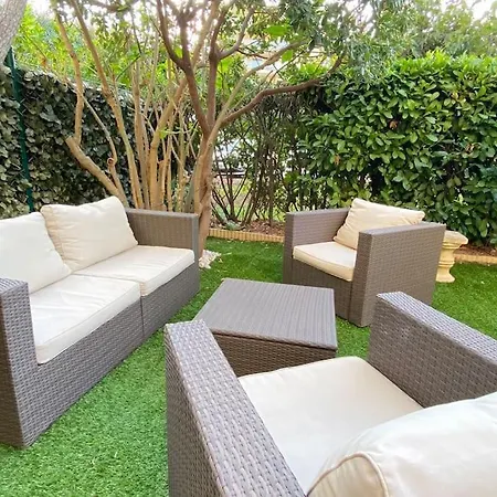 דירה Rabiac - Charming 1 Bedroom With Private Garden *