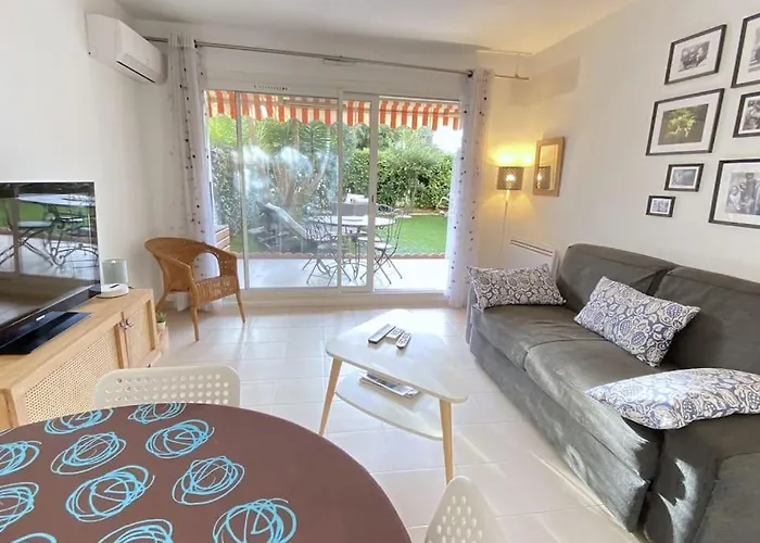 Rabiac - Charming 1 Bedroom With Private Garden Antibes