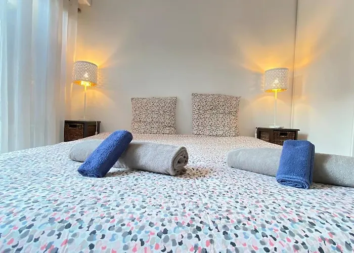 Rabiac - Charming 1 Bedroom With Private Garden Apartment Antibes