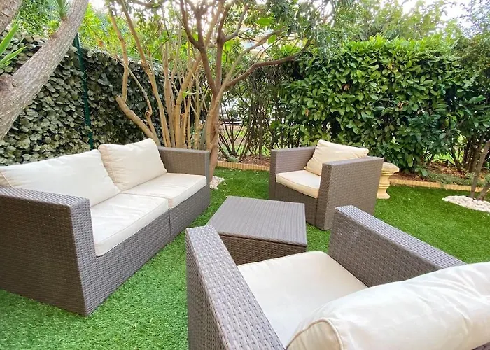 Daire Rabiac - Charming 1 Bedroom With Private Garden *